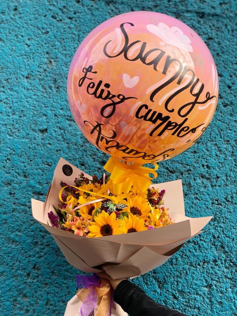 Bouquet sunny y globo personalizado