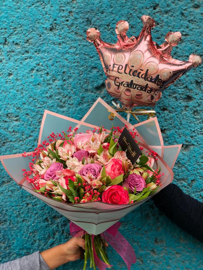 Bouquet y globo