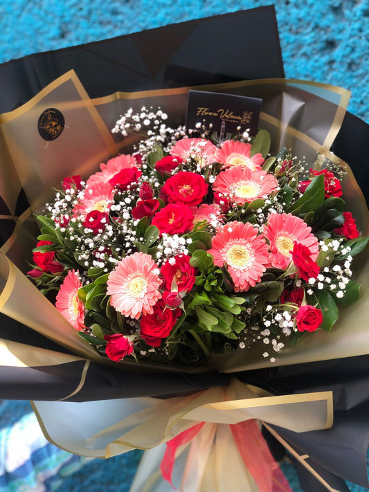 Minigerberas  y minirosas