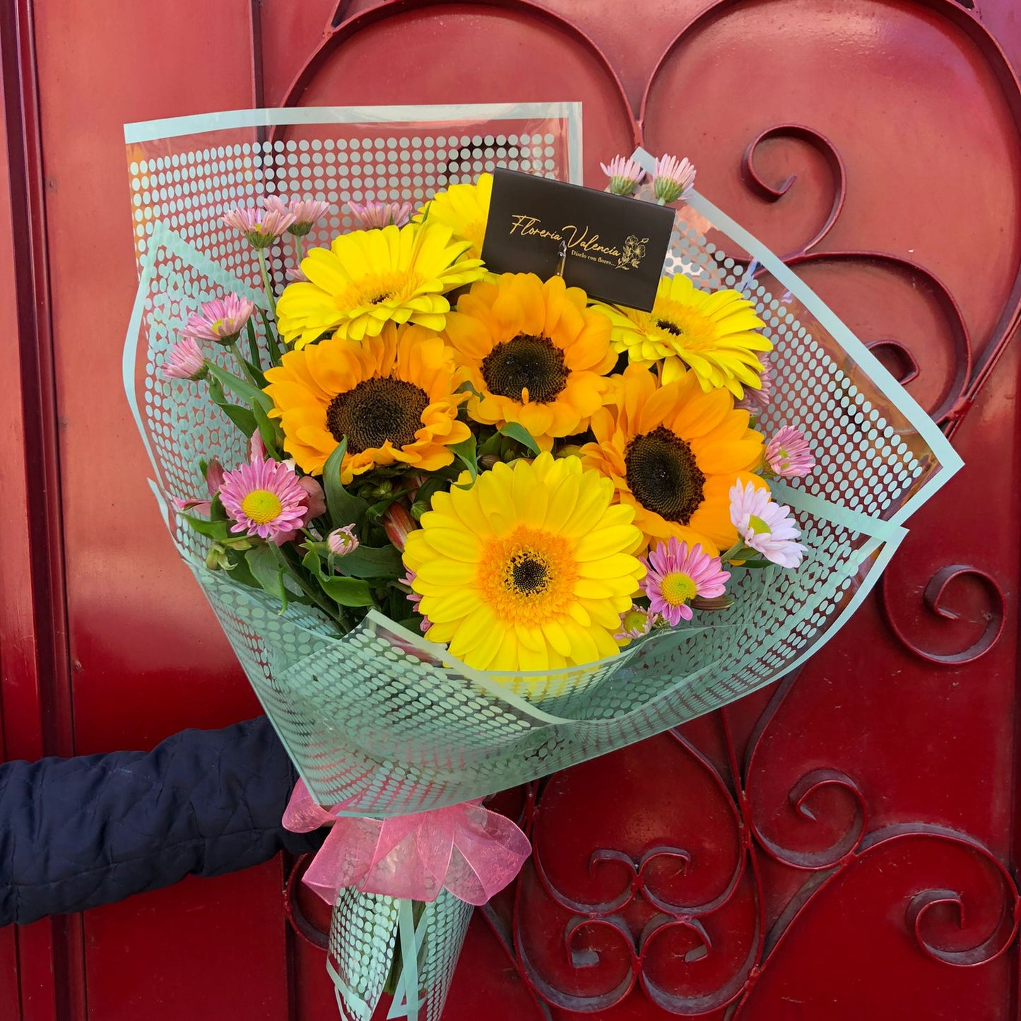 Girasoles y Gerberas