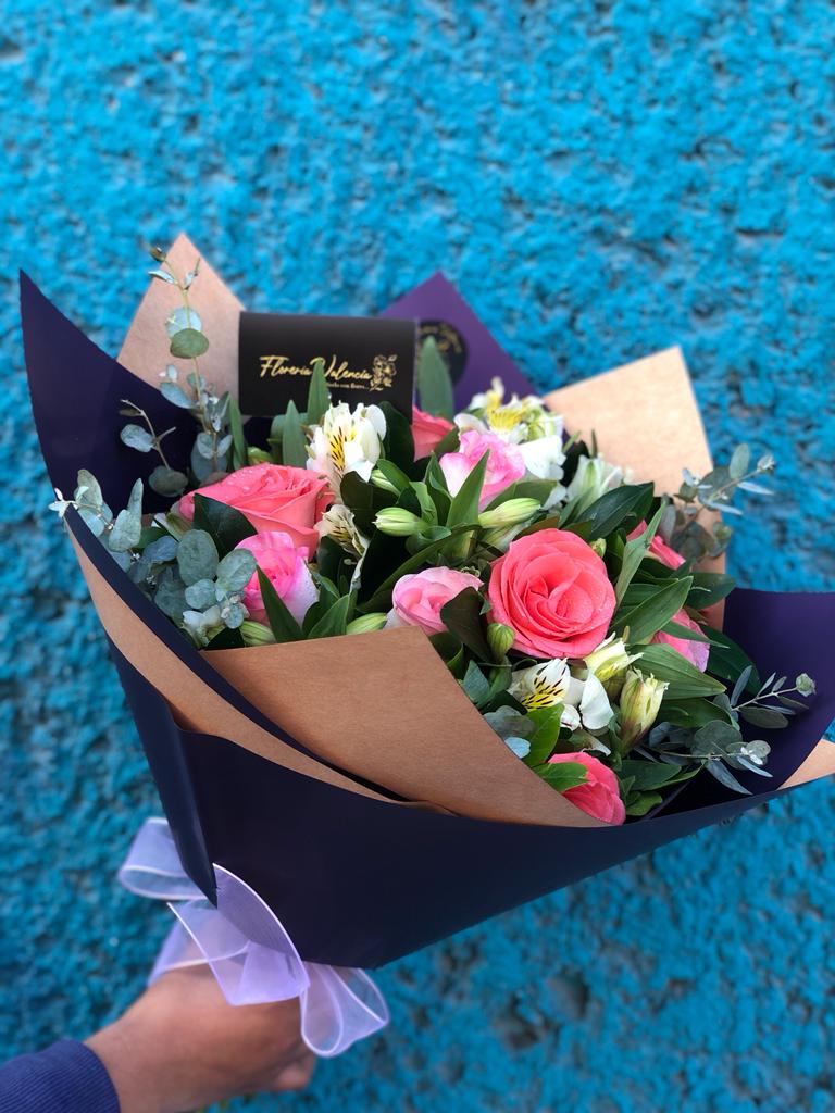 Bouquet rosa y  morado